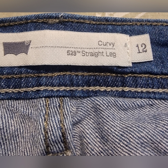 Levis 529 Curvy Straight Leg Jeans - Picture 4 of 5